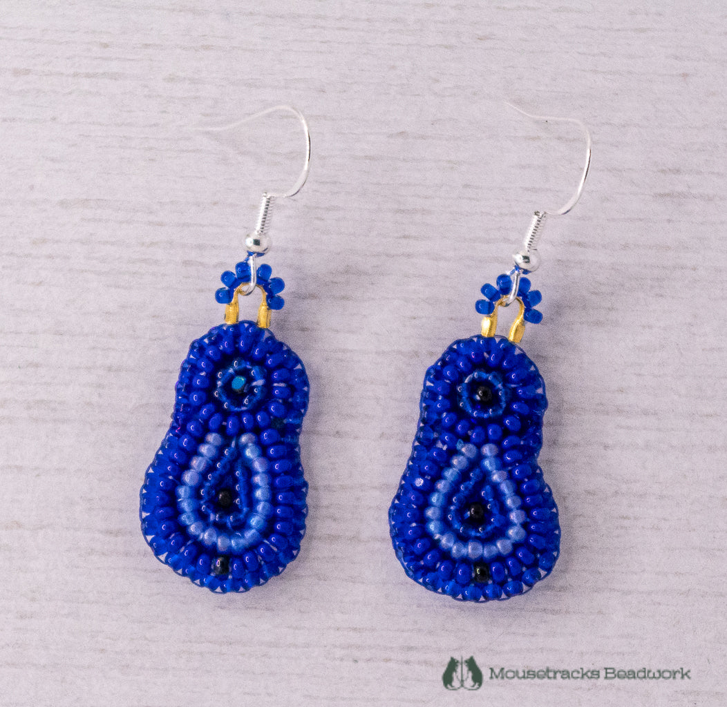 Beaded 1-petal Metis Blue Earrings
