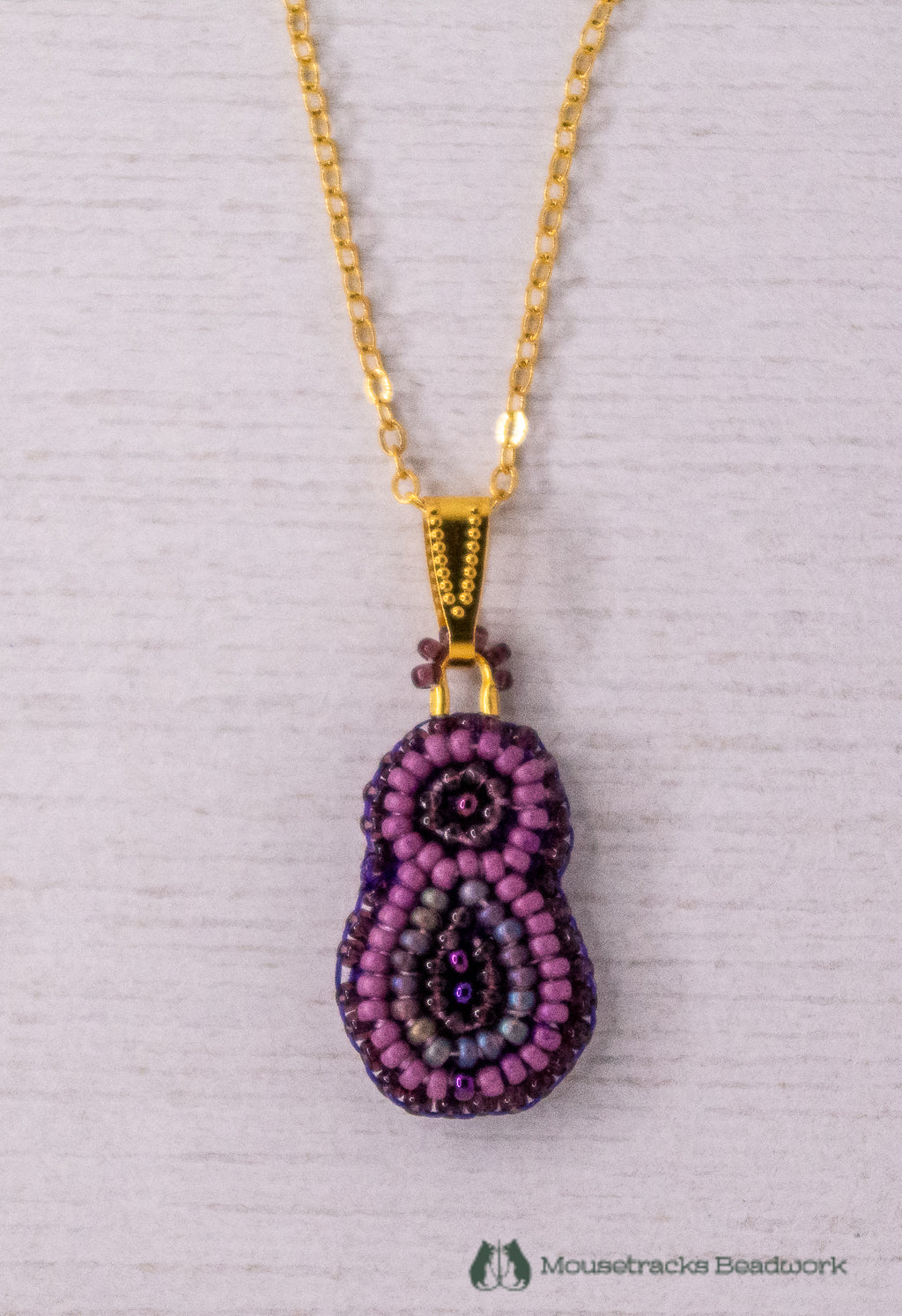 Beaded 1-petal Metis Purple Necklace